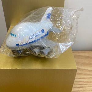 NIP-Continental Micronesia Toy Plane